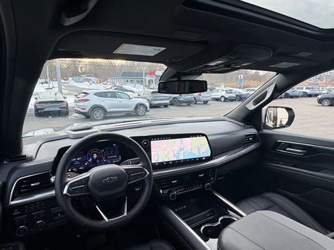 Used 2025 Chevrolet Tahoe RST w/ RST Capability Package image 42