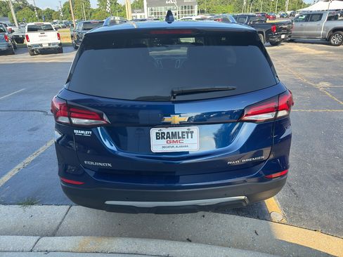 Used 2022 Chevrolet Equinox Premier image 6