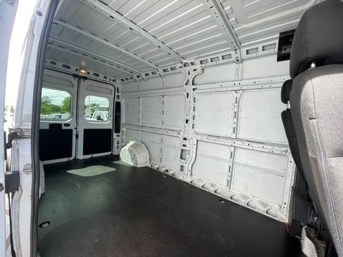 Used 2023 RAM ProMaster 2500 FWD image 27