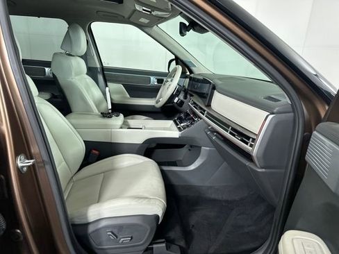 Used 2024 Hyundai Santa Fe Limited image 28