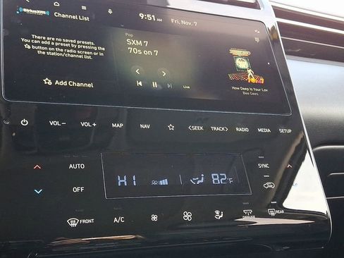 Used 2022 Hyundai Tucson Limited image 16