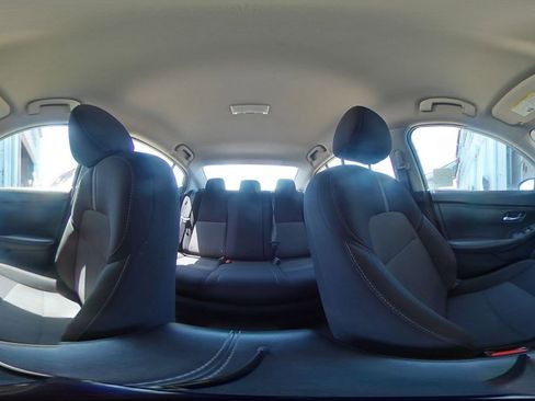 Used 2025 Nissan Sentra SV FWD image 40