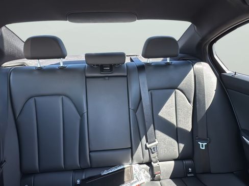 Used 2019 BMW 330i Sedan RWD image 33