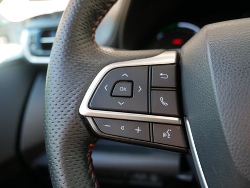 Used 2022 Toyota Sienna XSE w/ XSE Plus Package FWD image 27