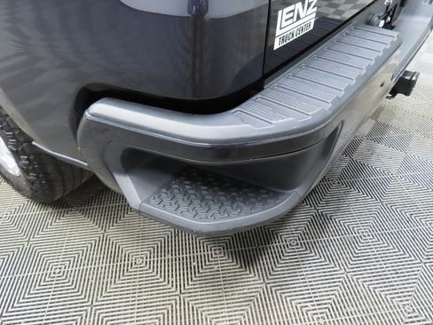 Used 2023 Chevrolet Silverado 1500 RST image 35