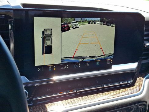 Certified 2023 GMC Sierra 1500 Elevation w/ Elevation Premium Package AWD/4WD image 15