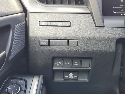 Used 2026 Lexus GX 550 w/ Accessory Package (2T) AWD/4WD image 16