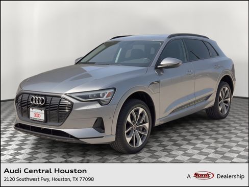 Used 2021 Audi e-tron Premium Plus w/ Premium Plus Package image 1