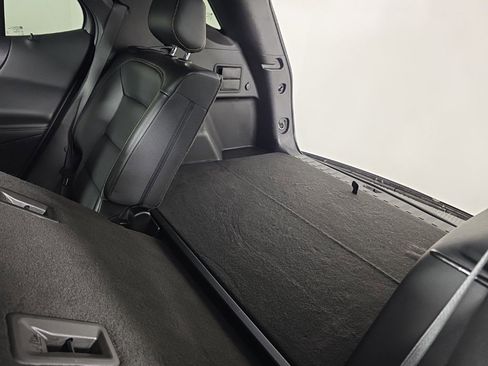 Used 2021 Chevrolet Equinox Premier image 31