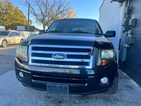 Used 2013 Ford Expedition EL Limited image 2