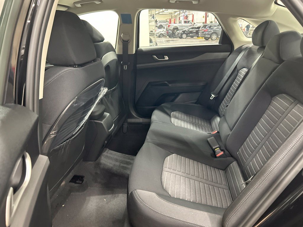 New 2026 Kia K5 LXS FWD image 15