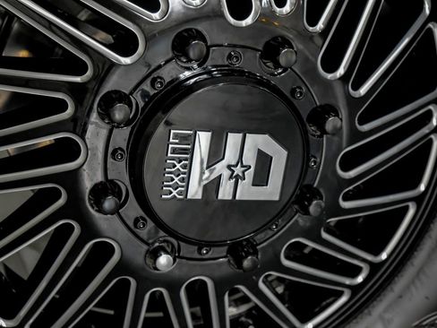 Used 2022 GMC Sierra 3500 Denali AWD/4WD image 59