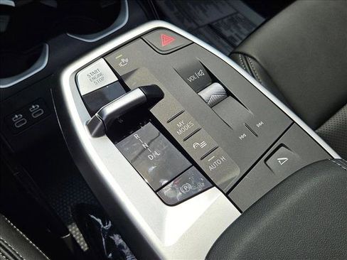 Used 2026 BMW X1 xDrive28i w/ Technology Package image 11