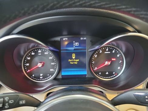 Used 2022 Mercedes-Benz GLC 300 image 18