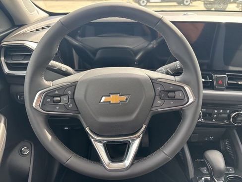 New 2026 Chevrolet TrailBlazer LT w/ Convenience Package FWD image 23