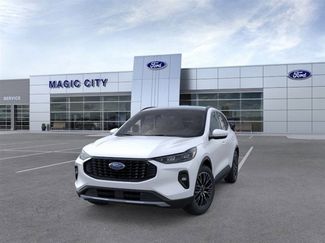 Used 2025 Ford Escape SE w/ PHEV Premium Package video 2