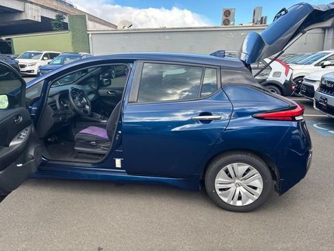 Used 2018 Nissan Leaf S w/ S Charge Package FWD image 6