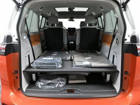 New 2025 Volkswagen ID. Buzz Pro S Plus image 30