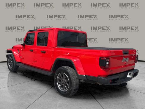 Used 2021 Jeep Gladiator Overland w/ Popular Equipment Package image 3