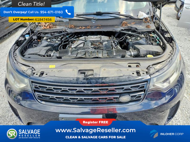 Used 2017 Land Rover Discovery First Edition AWD/4WD image 16