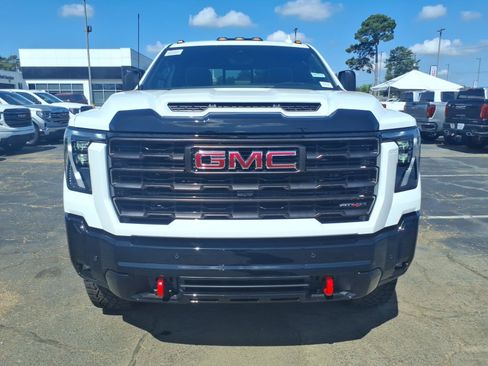 New 2026 GMC Sierra 2500 AT4X AWD/4WD image 3