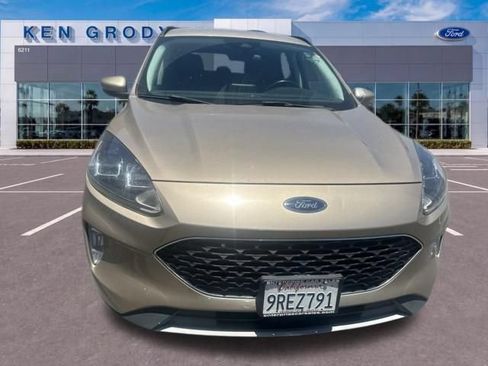 Used 2021 Ford Escape SEL FWD image 3