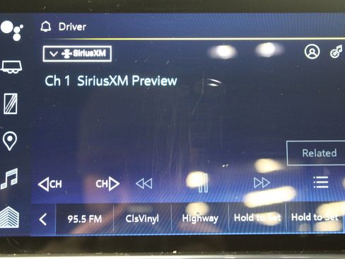 Used 2025 Chevrolet Silverado 2500 LTZ w/ Z71 Chrome Sport Edition image 29