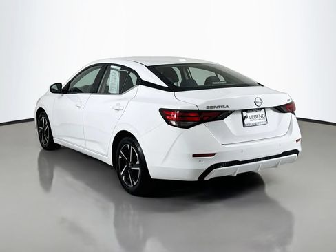 Used 2024 Nissan Sentra SV FWD image 7