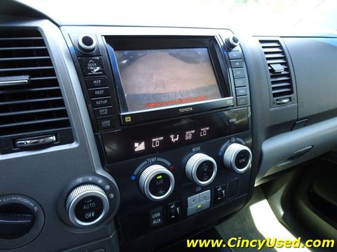 Used 2011 Toyota Sequoia Limited AWD/4WD image 22