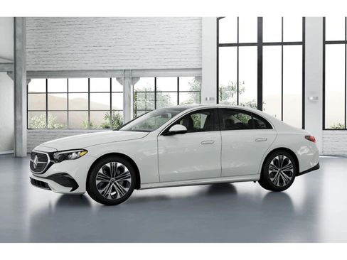 Used 2025 Mercedes-Benz E 350 Sedan image 36