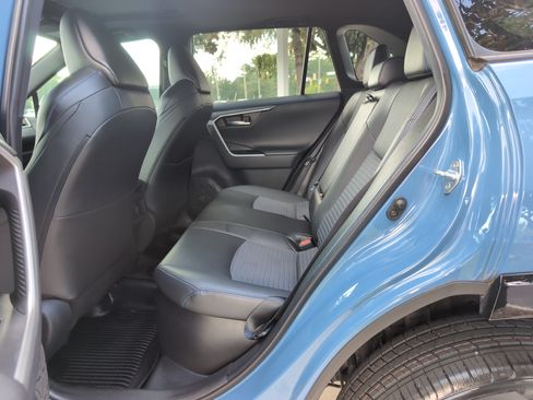 Certified 2022 Toyota RAV4 XSE AWD/4WD image 30
