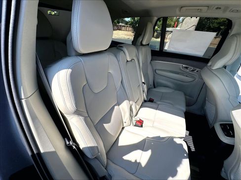 New 2026 Volvo XC90 T8 Ultra w/ Protection Package Premier AWD/4WD image 27