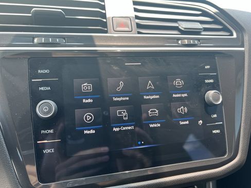 Used 2024 Volkswagen Tiguan S FWD image 24
