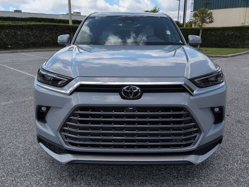 Certified 2026 Toyota Grand Highlander AWD Hybrid image 9