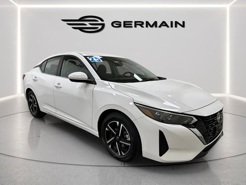 Used 2025 Nissan Sentra SV image 2