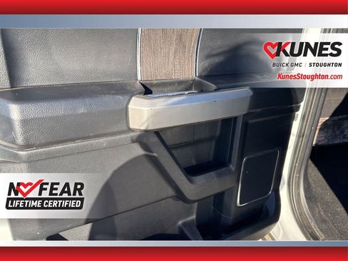 Used 2021 Ford F350 Lariat image 30