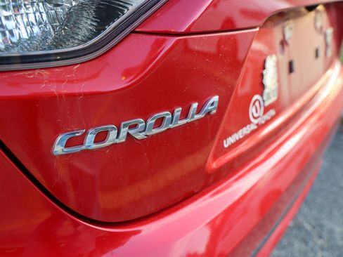 Used 2021 Toyota Corolla LE FWD image 11