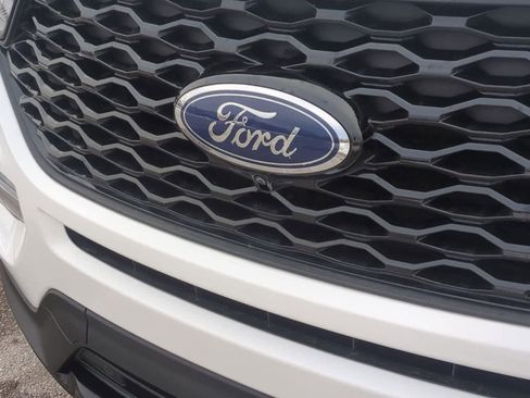 Used 2022 Ford Explorer ST w/ Equipment Group 401A image 12