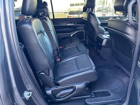 Used 2022 Jeep Wagoneer Series II image 34