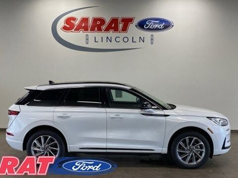 New 2025 Lincoln Corsair Grand Touring w/ Equipment Group 301A AWD/4WD image 1