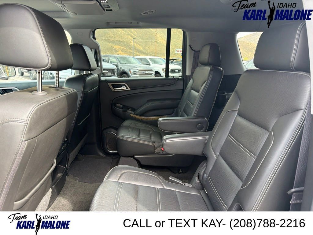 Used 2017 GMC Yukon XL Denali w/ Open Road Package AWD/4WD image 16