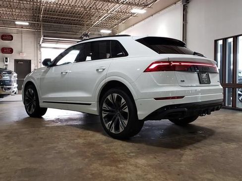 Used 2025 Audi Q8 Premium Plus AWD/4WD image 6