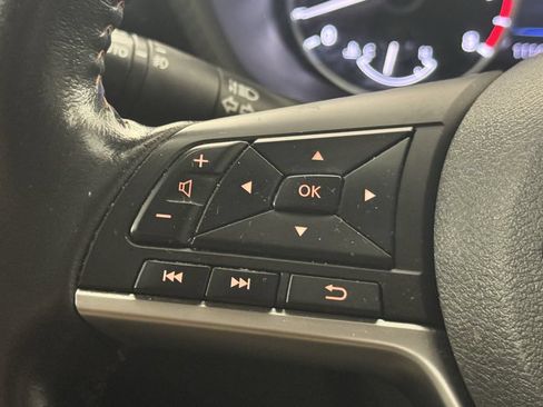 Used 2021 Nissan Sentra SR FWD image 17