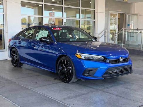 Used 2024 Honda Civic Sport image 6