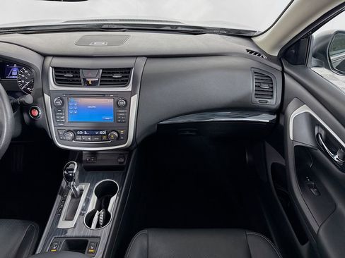 Used 2016 Nissan Altima 2.5 SL w/ 2.5 Technology w/LED Package FWD image 22