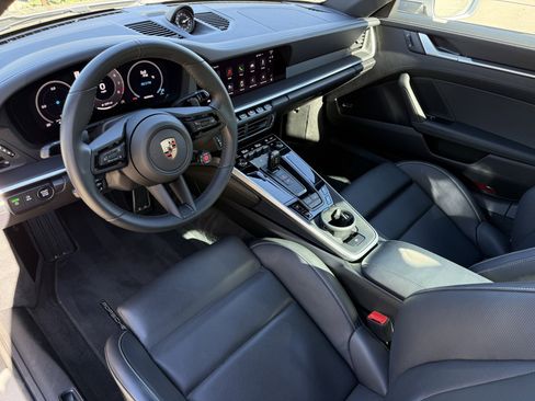 Certified 2025 Porsche 911 Carrera S image 4