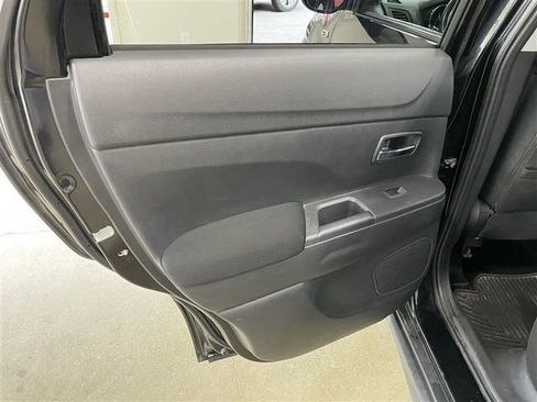 Used 2017 Mitsubishi Outlander Sport ES AWD/4WD image 27