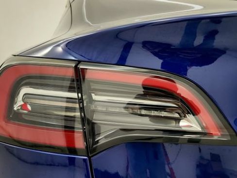 Used 2023 Tesla Model 3 Standard Range RWD image 25