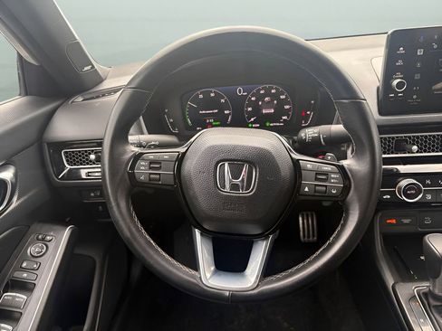 Used 2025 Honda Civic Sport image 13