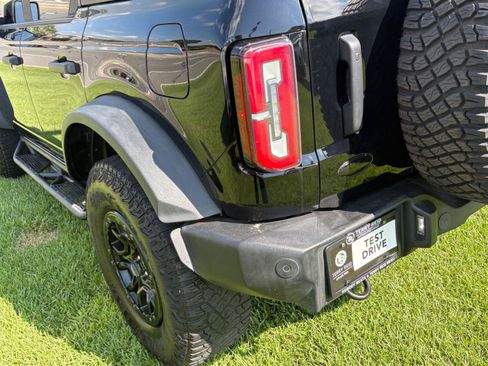 Used 2023 Ford Bronco Wildtrak AWD/4WD image 10